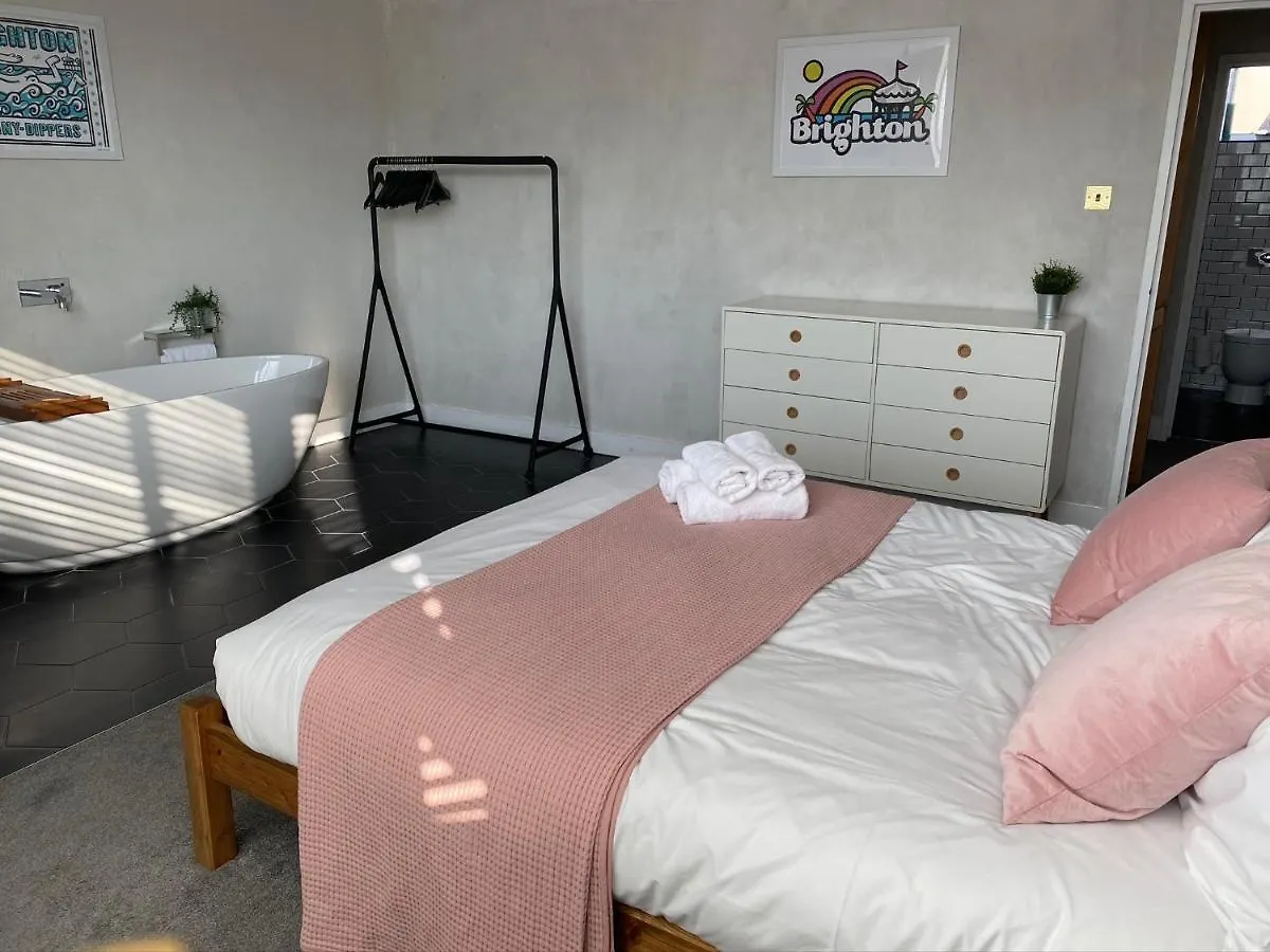 Entire Apartment In The Heart Of Brighton Lanes