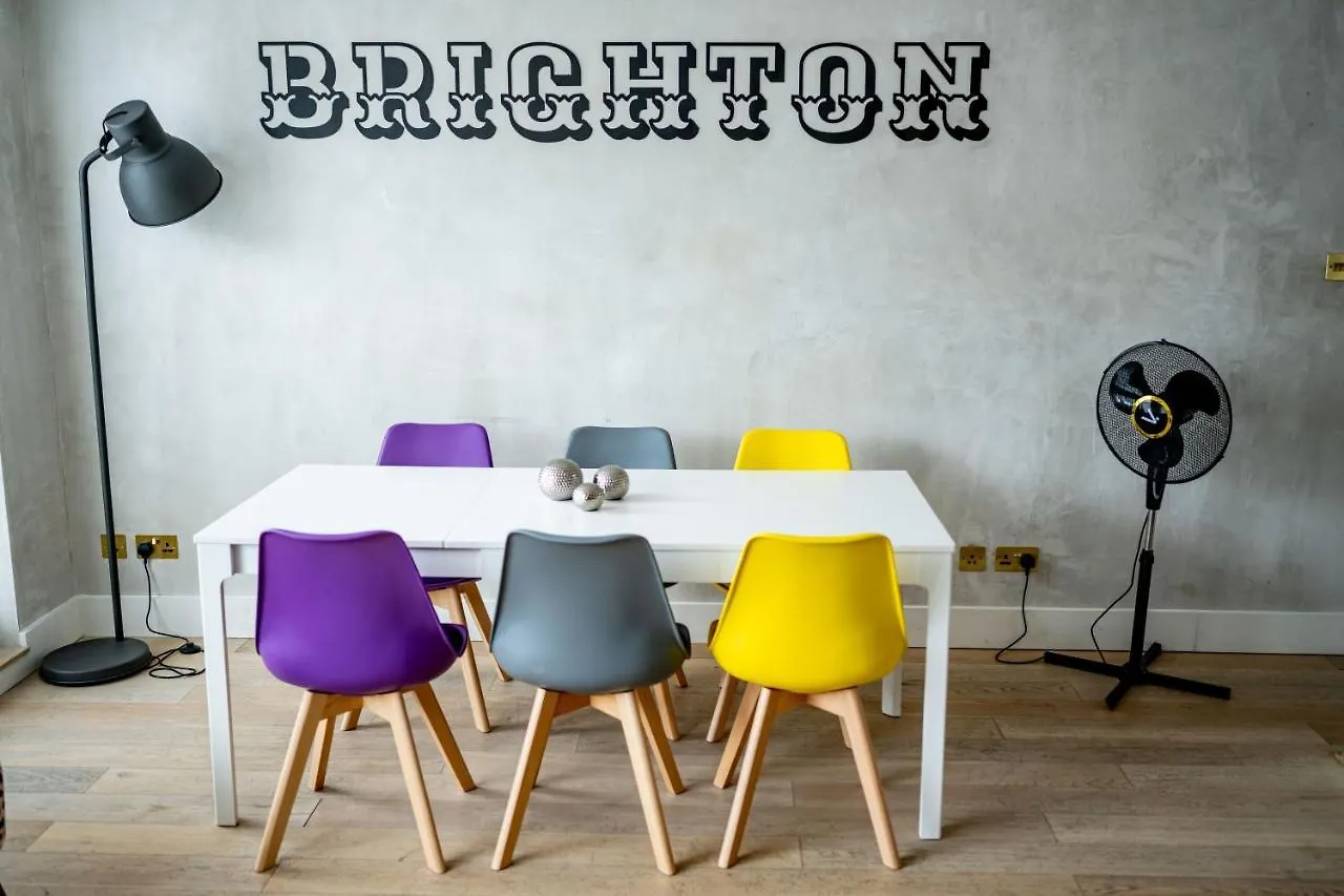 Entire Apartment In The Heart Of Brighton Lanes 0*,